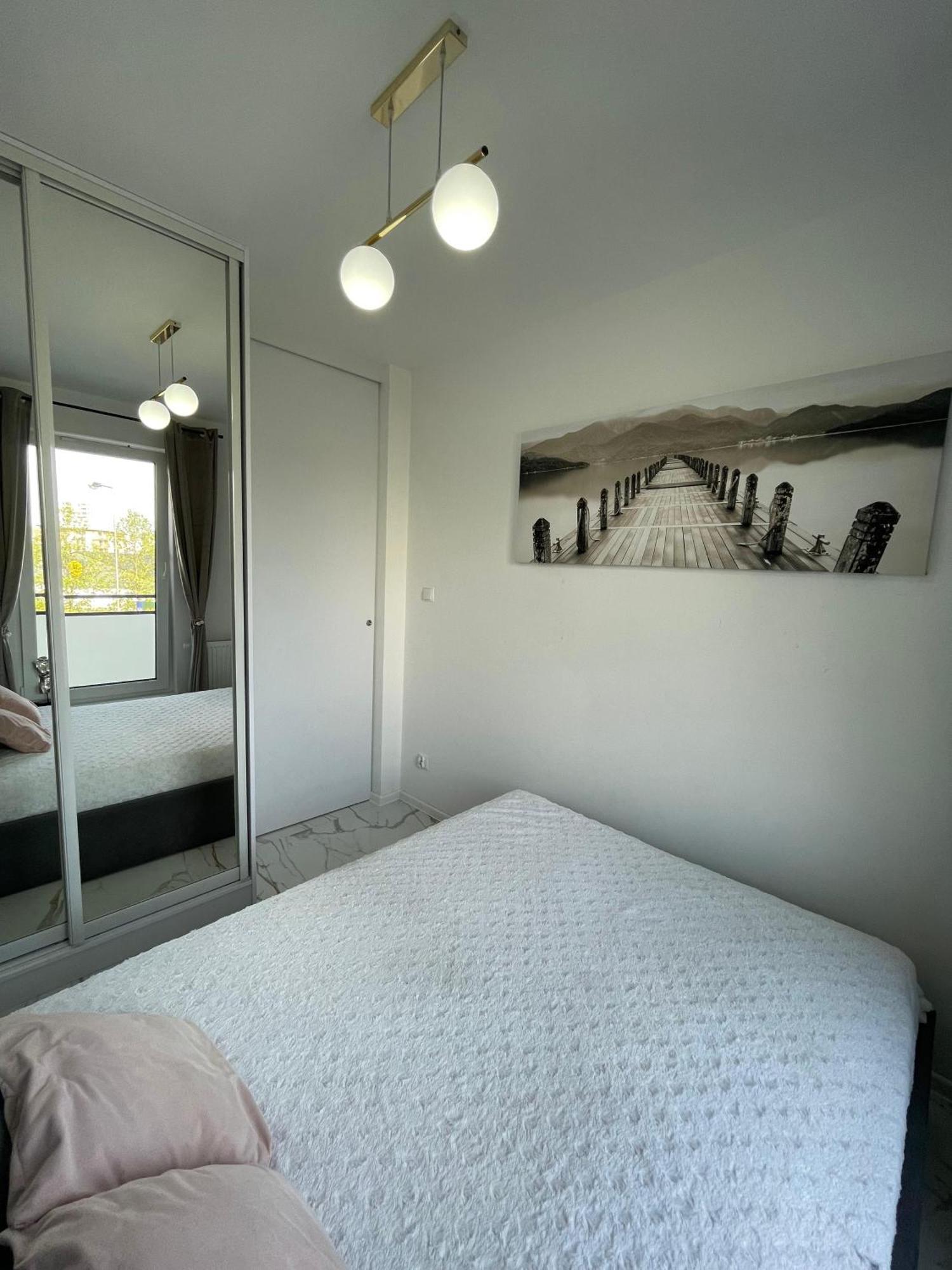 Apartament Marilyn 斯维诺乌伊希切 外观 照片